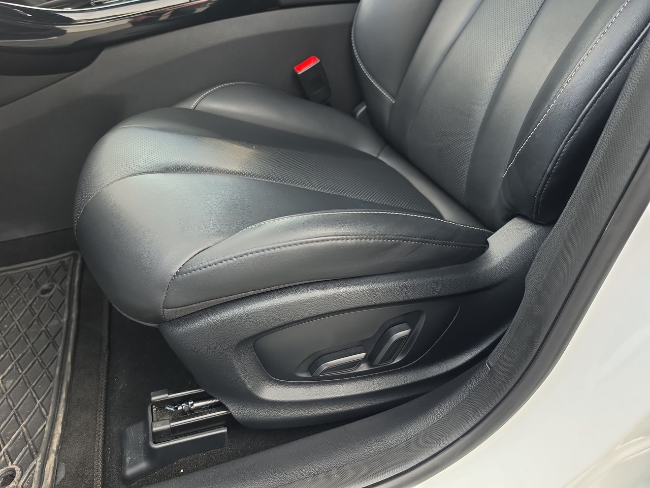 2025 MG MG 5 1.5 DEL Elegance At