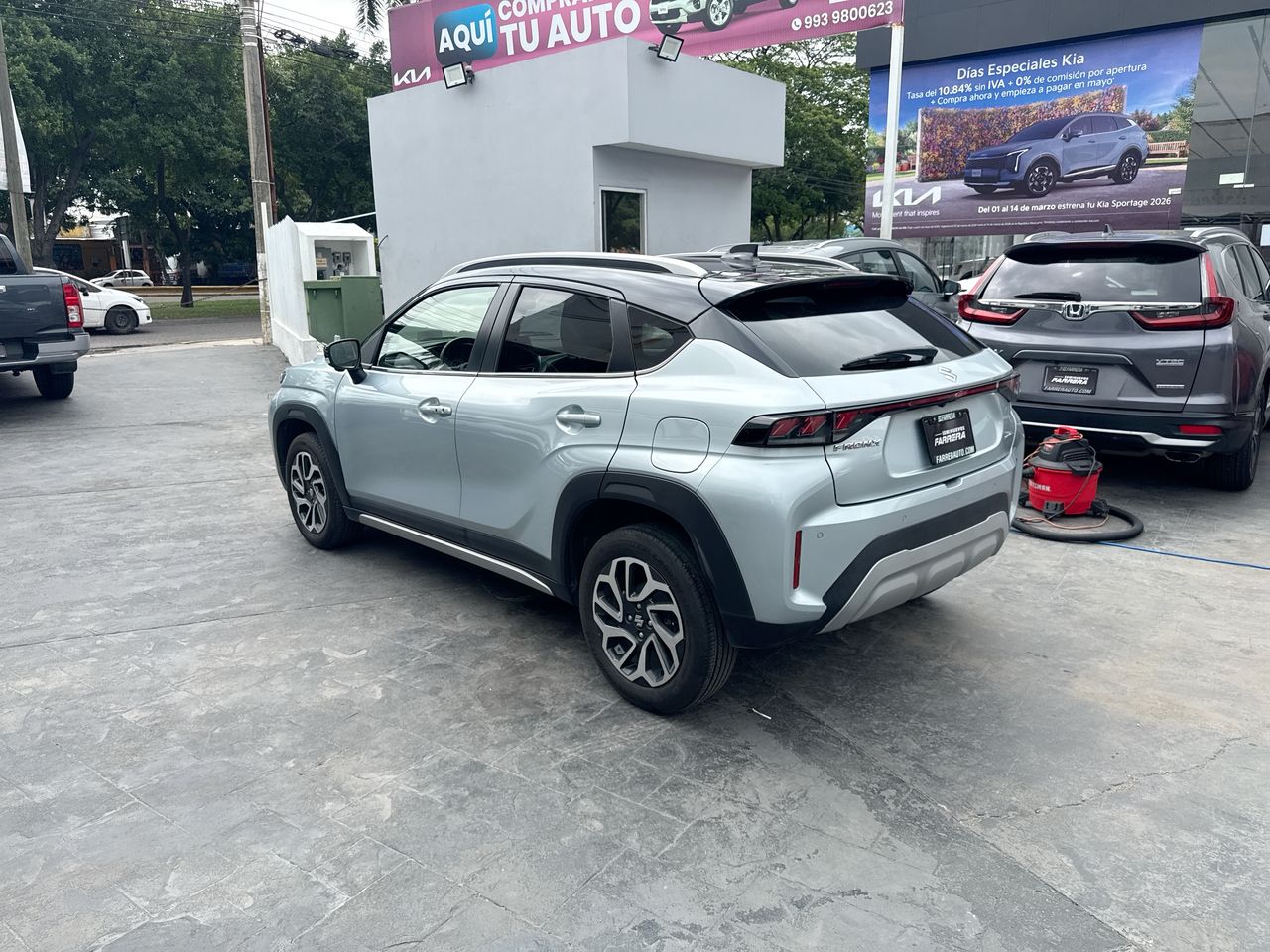 2024 Suzuki Fronx 1.5 Boostergreen Glx At