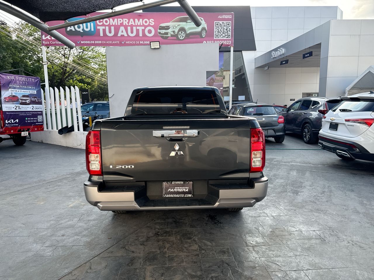 2025 Mitsubishi L200 2.4 Glx Cabina Doble 4x2 Mt
