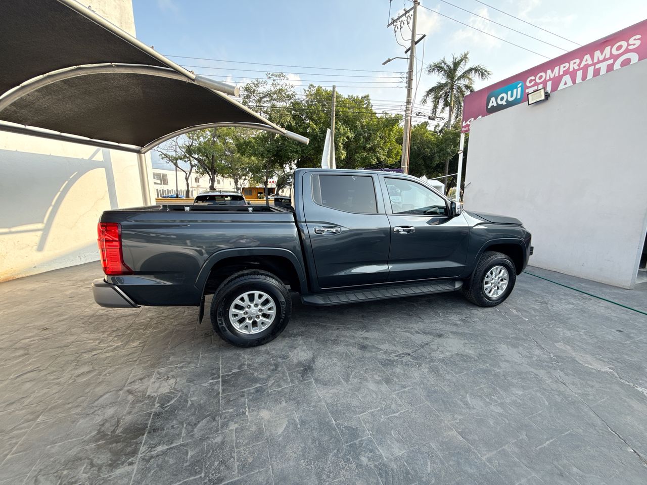 2025 Mitsubishi L200 2.4 Glx Cabina Doble 4x2 Mt