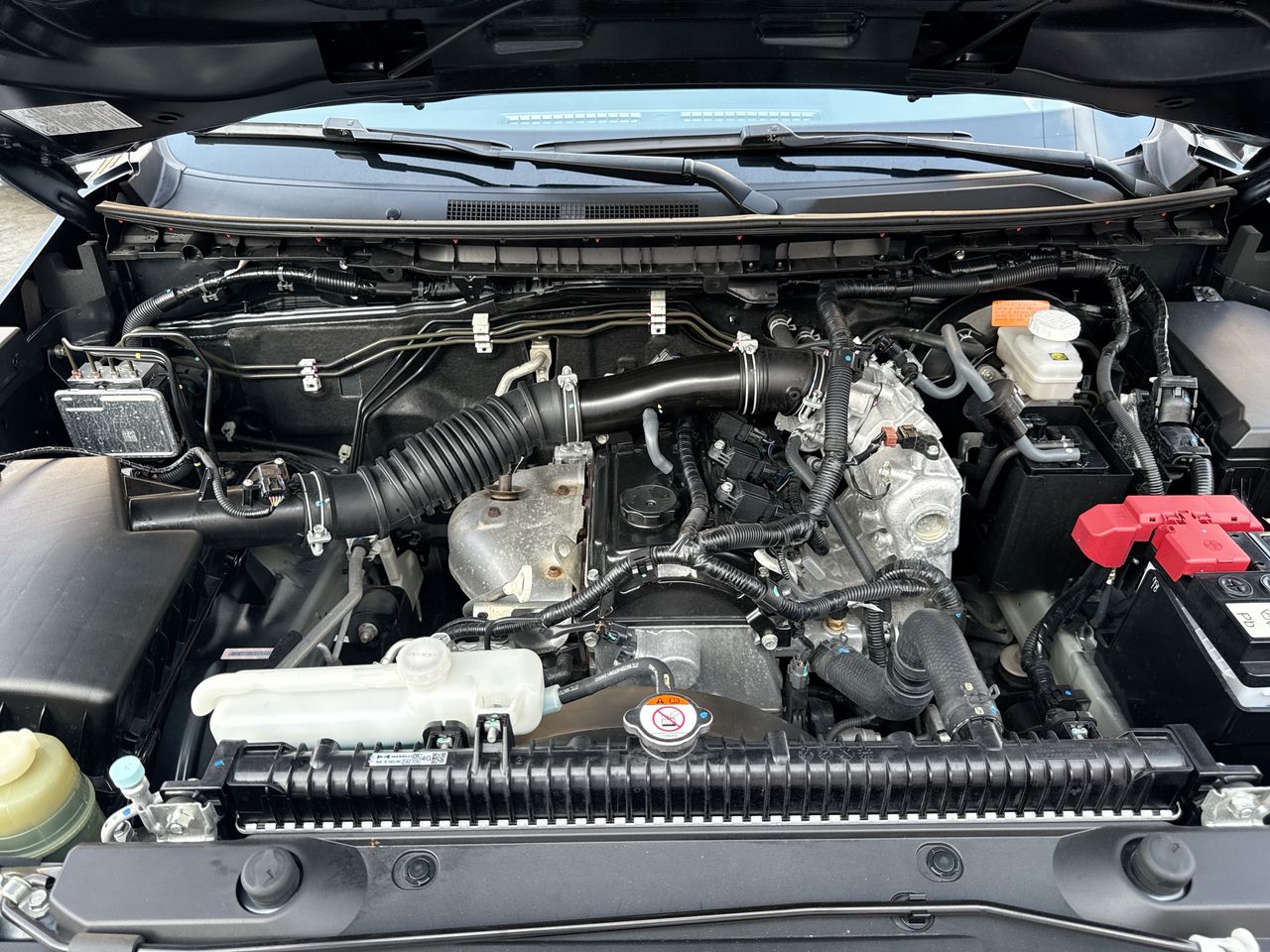 2025 Mitsubishi L200 2.4 Glx Cabina Doble 4x2 Mt