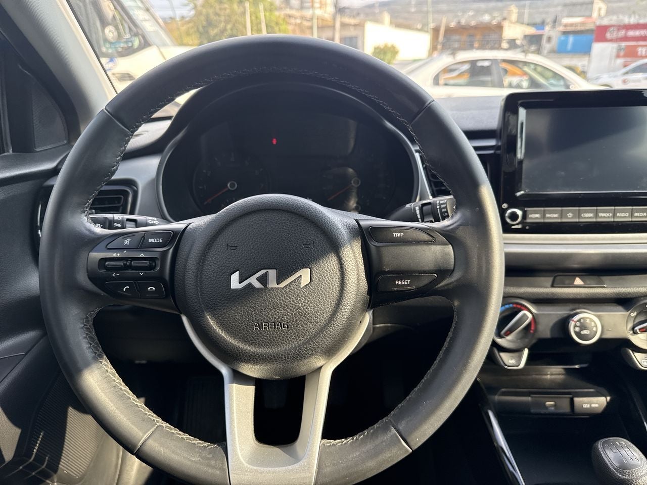 2023 Kia Rio 1.6 Sedan LX Mt