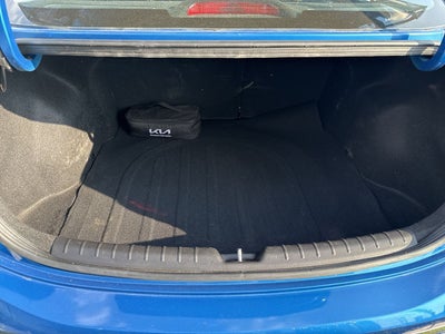 2023 Kia Rio 1.6 Sedan LX Mt