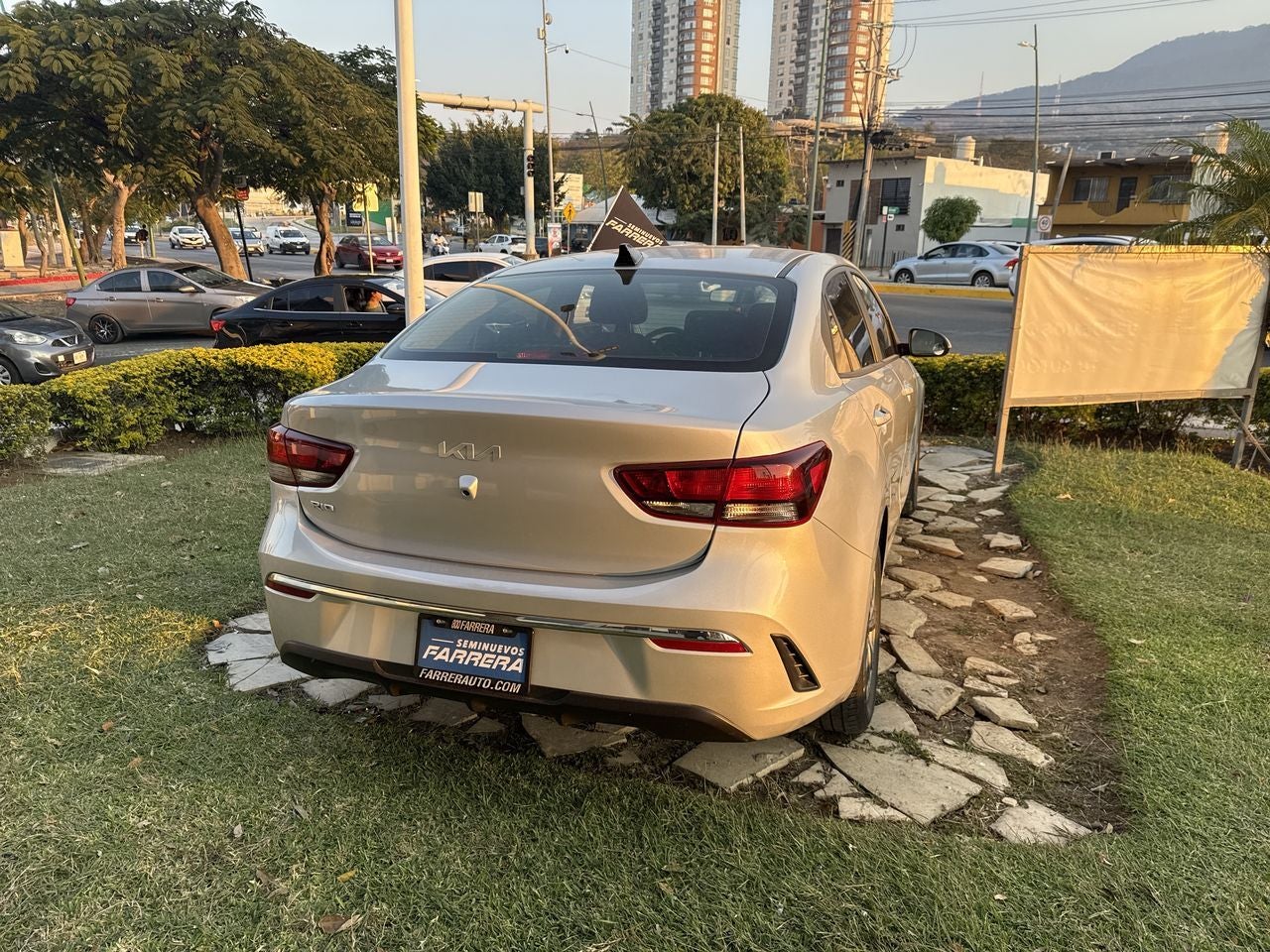 2023 Kia Rio 1.6 Sedan LX Mt