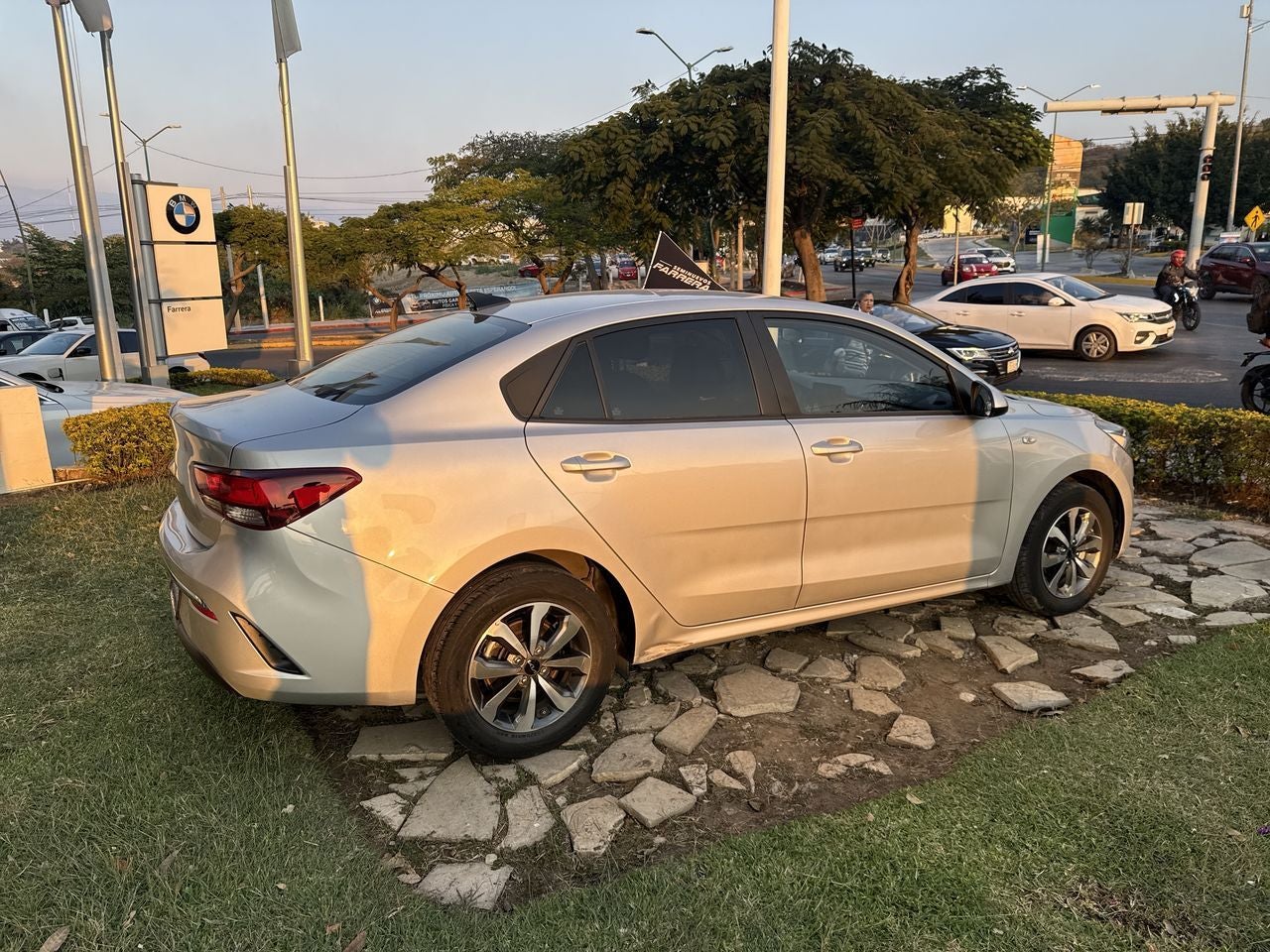 2023 Kia Rio 1.6 Sedan LX Mt