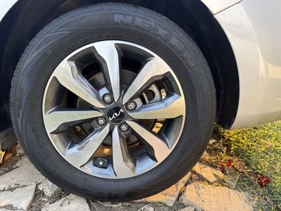 2023 Kia Rio 1.6 Sedan LX Mt