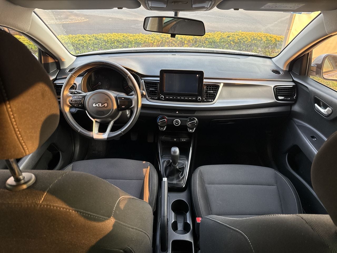 2023 Kia Rio 1.6 Sedan LX Mt