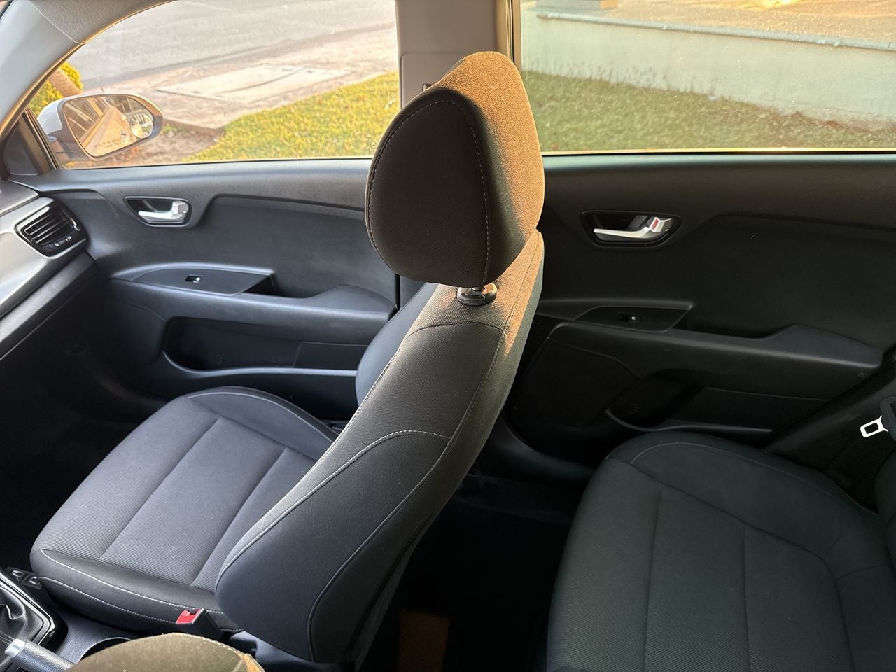 2023 Kia Rio 1.6 Sedan LX Mt