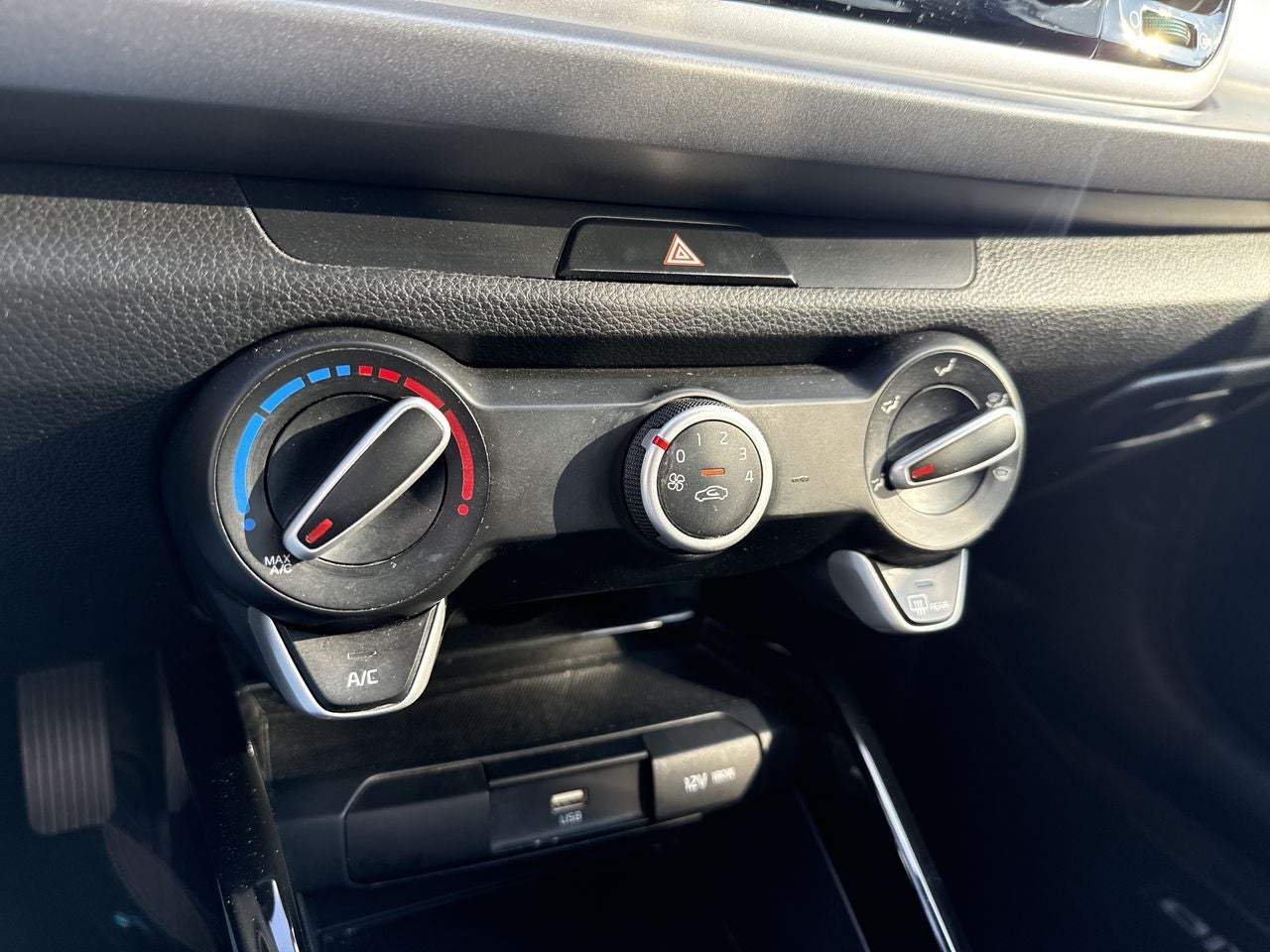 2023 Kia Rio 1.6 Hb EX At