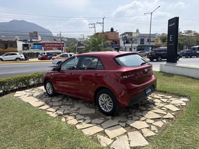 2021 Kia Rio 1.6 Hb LX Mt
