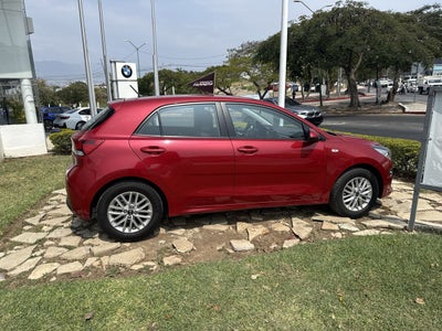 2021 Kia Rio 1.6 Hb LX Mt