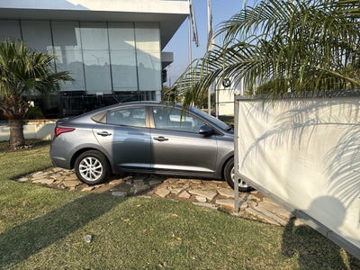 2020 Hyundai Accent 1.6 Sedan Gl Mid Mt