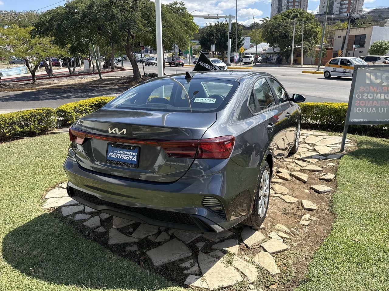 2022 Kia Forte 2.0 L At