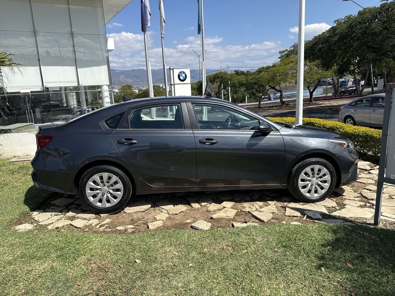 2022 Kia Forte 2.0 L At