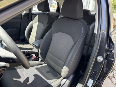 2022 Kia Forte 2.0 L At