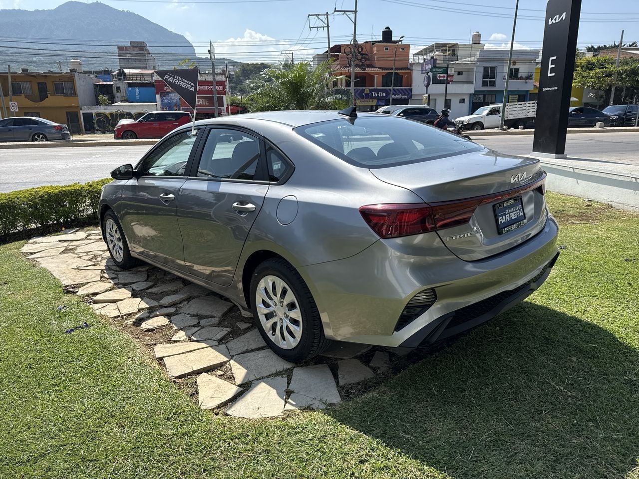 2023 Kia Forte 2.0 L Sedan At