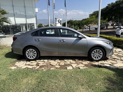 2023 Kia Forte 2.0 L Sedan At