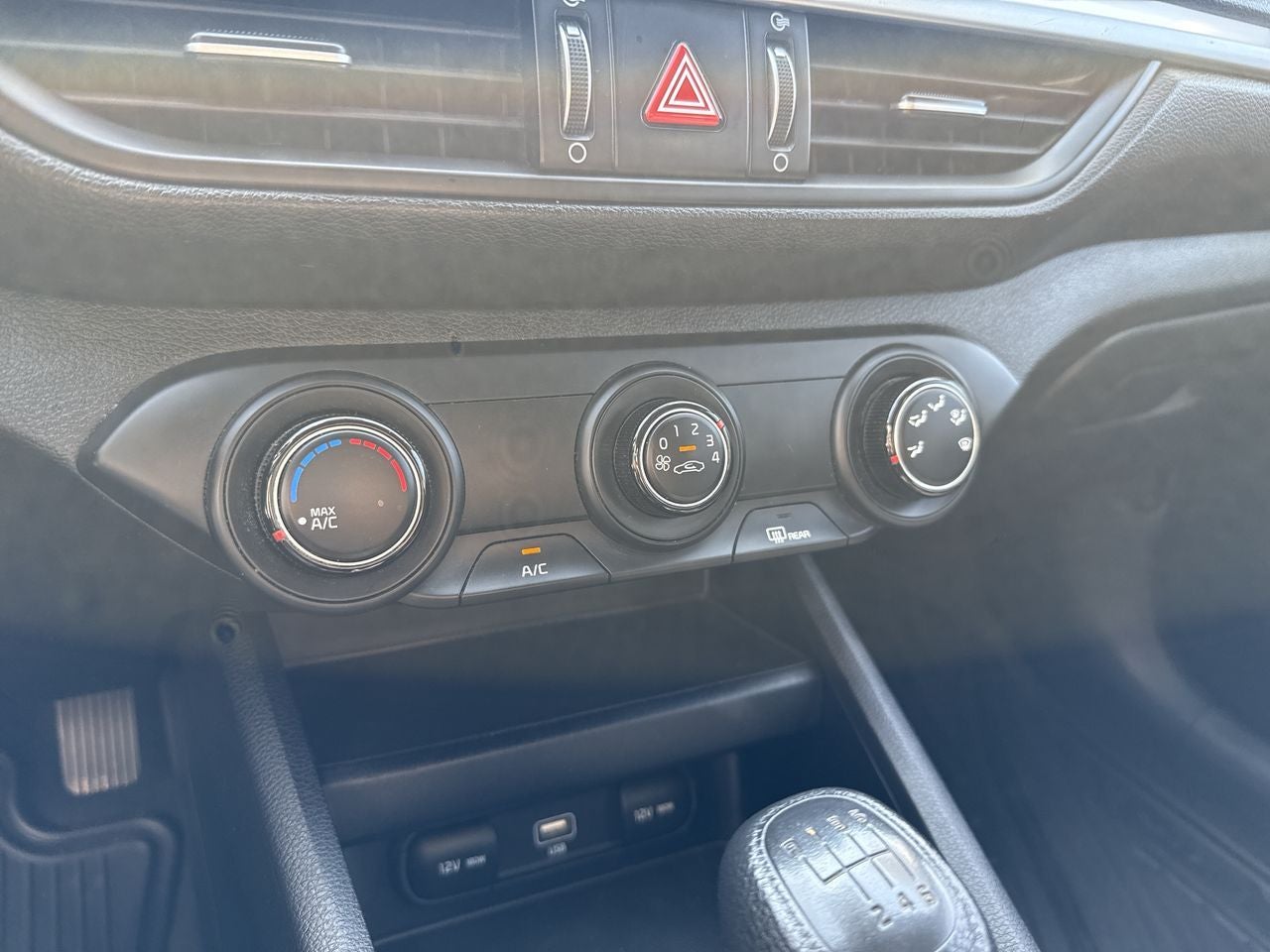 2023 Kia Forte 2.0 L Sedan At