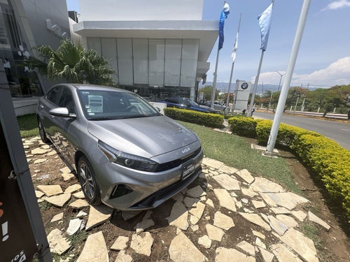2024 Kia Forte 2.0 Lx Sedan At