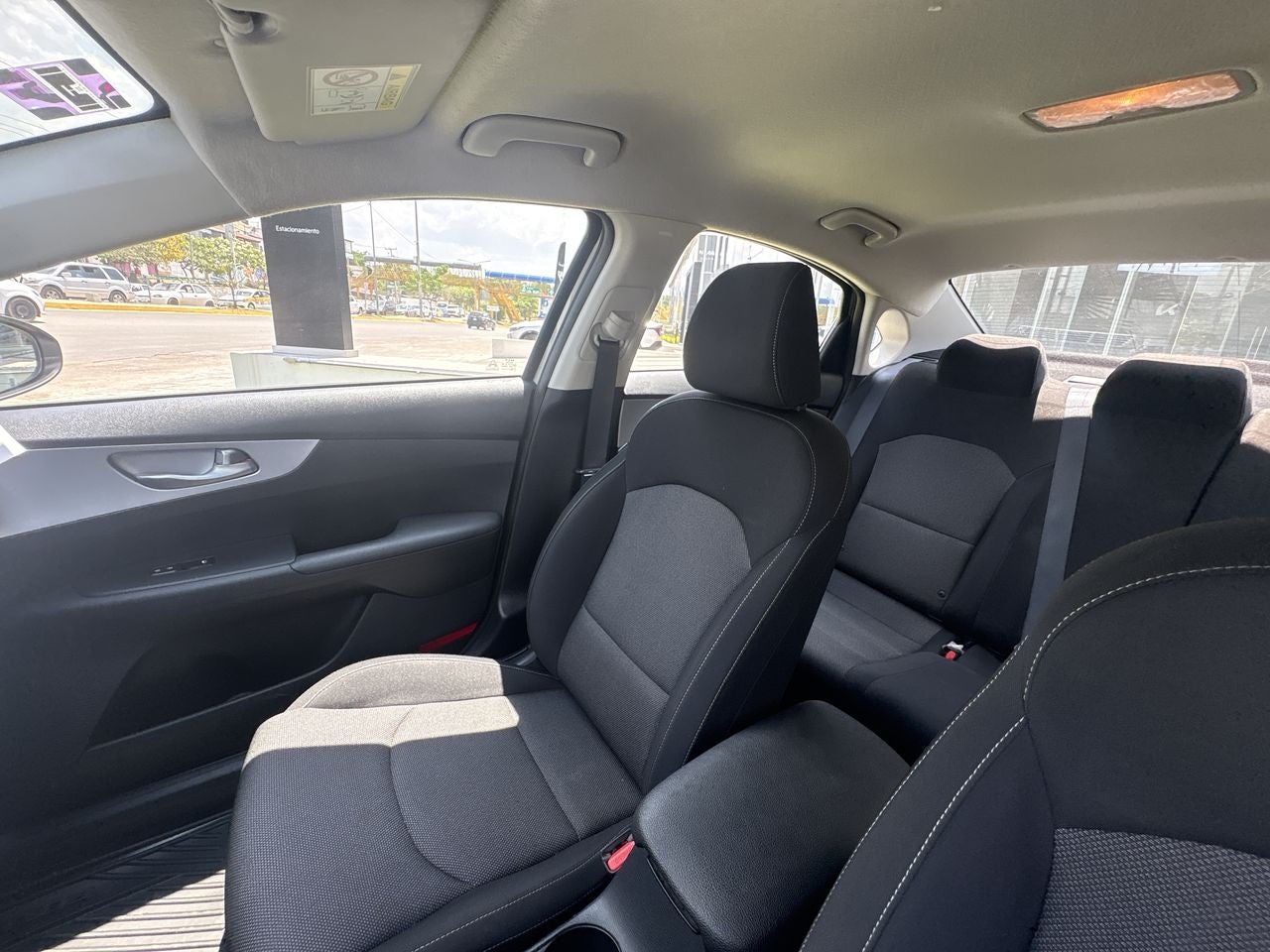 2024 Kia Forte 2.0 Lx Sedan At