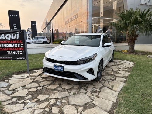 2024 Kia Forte 2.0 Lx Sedan At