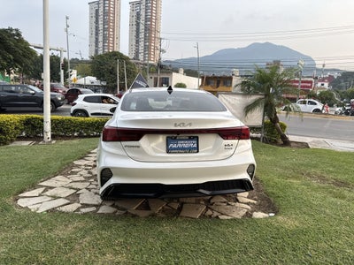 2024 Kia Forte 2.0 Lx Sedan At