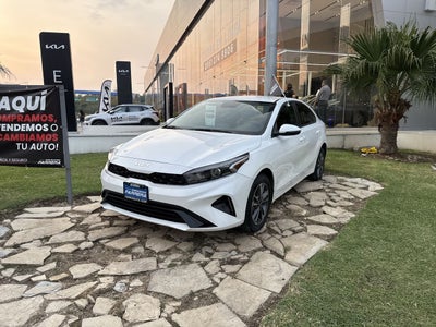 2024 Kia Forte 2.0 Lx Sedan At