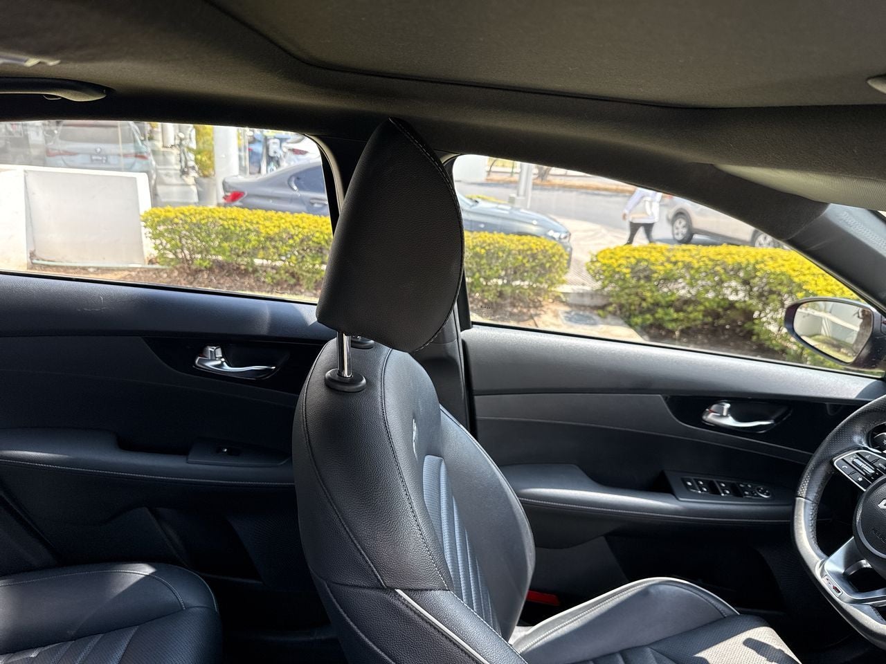 2023 Kia Forte 2.0 GT Line Sedan At