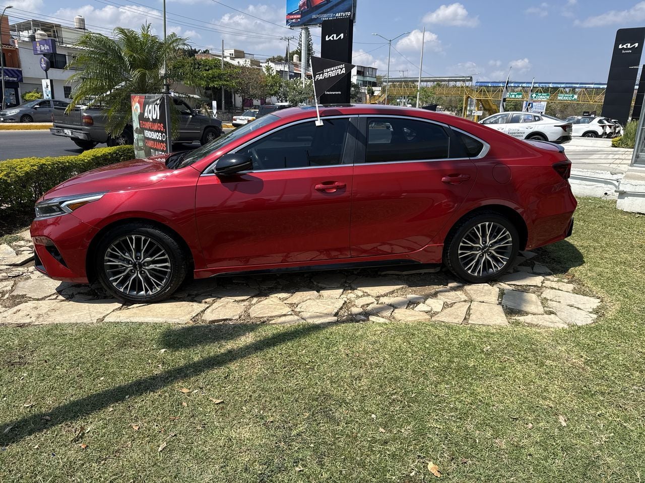 2023 Kia Forte 2.0 GT Line Sedan At