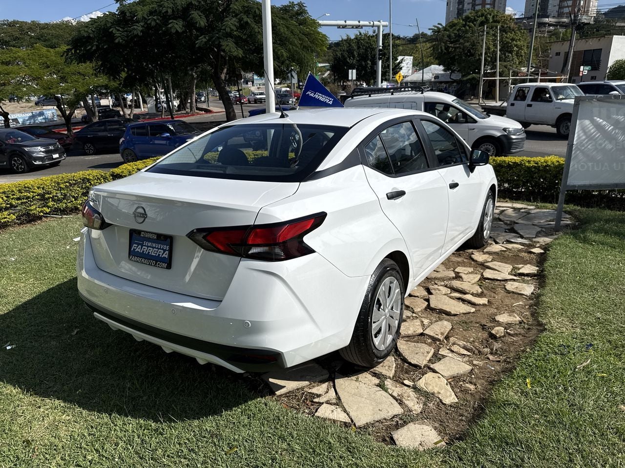 2024 Nissan Versa 1.6 Sense At