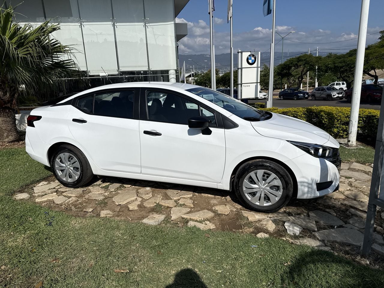 2024 Nissan Versa 1.6 Sense At