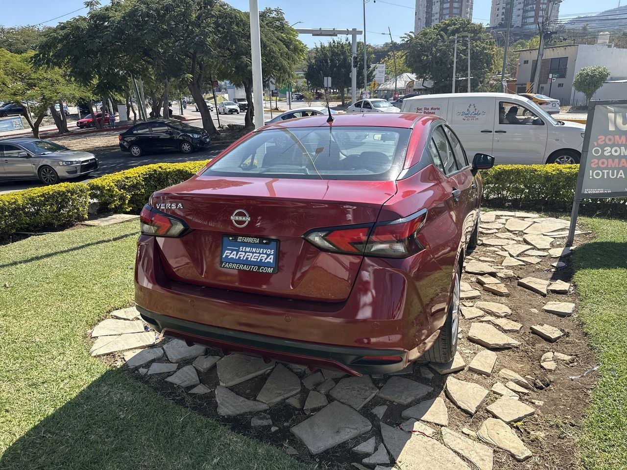 2024 Nissan Versa 1.6 Sense At