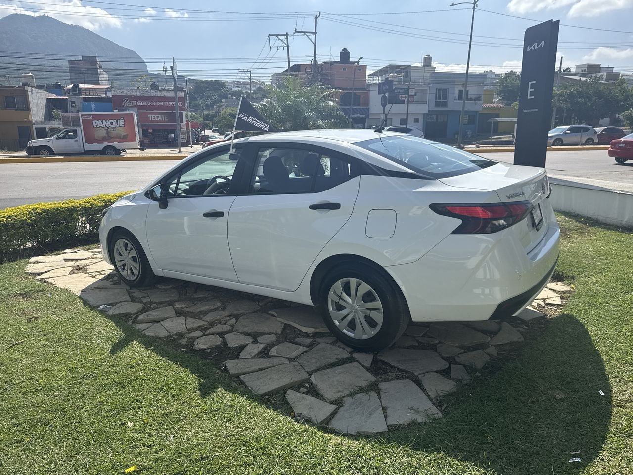 2024 Nissan Versa 1.6 Sense At