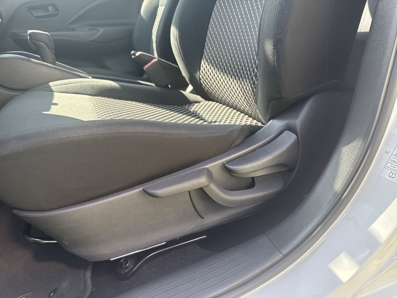 2024 Nissan Versa 1.6 Sense At