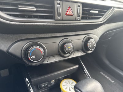 2023 Kia Forte 2.0 Hb Ex At