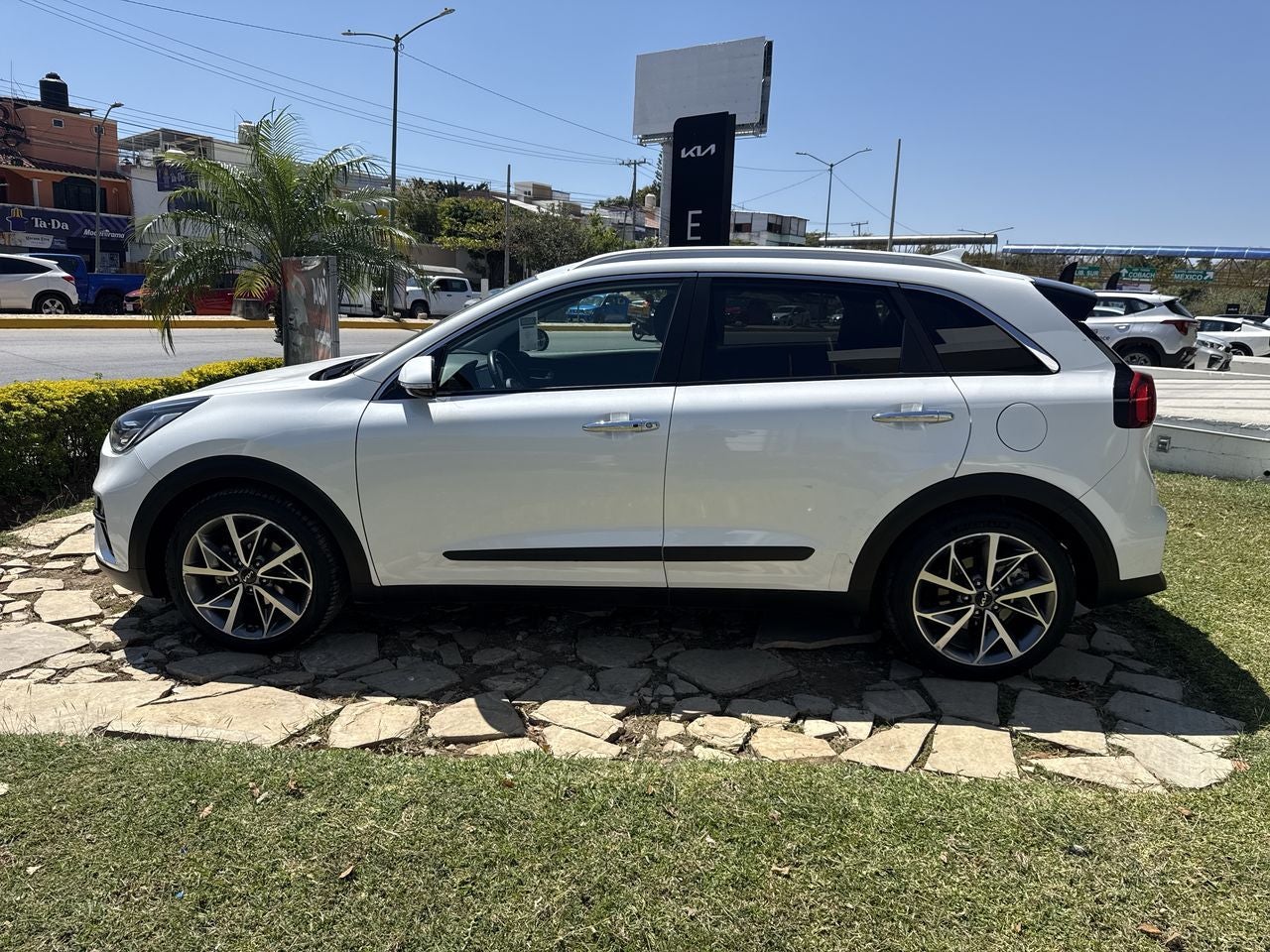 2022 Kia Niro 1.6 EX Híbrido Piel At