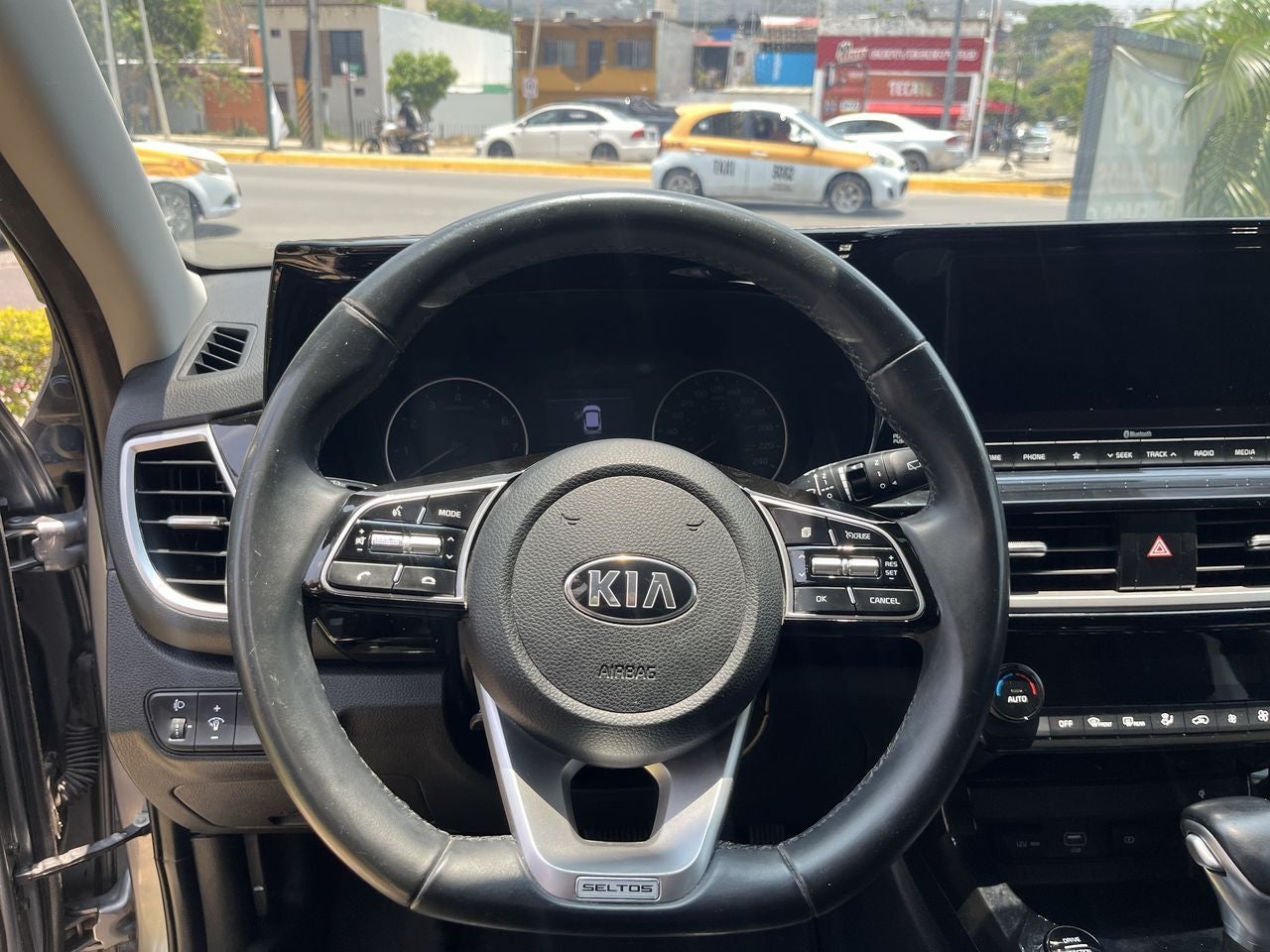 2021 Kia Seltos 1.6 L4 EX Pack Piel At