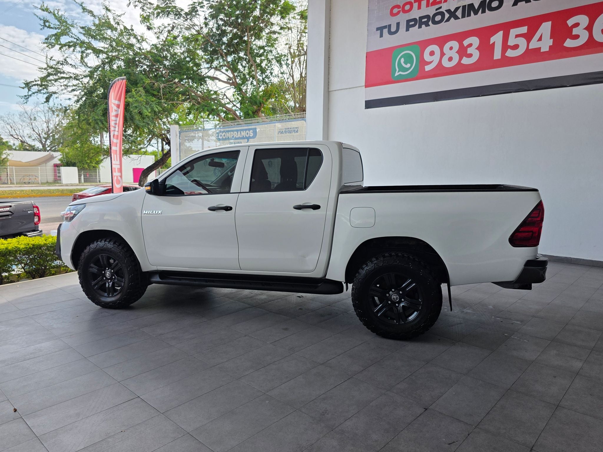 2022 Toyota Hilux 2.7 SR Doble Cabina Mt