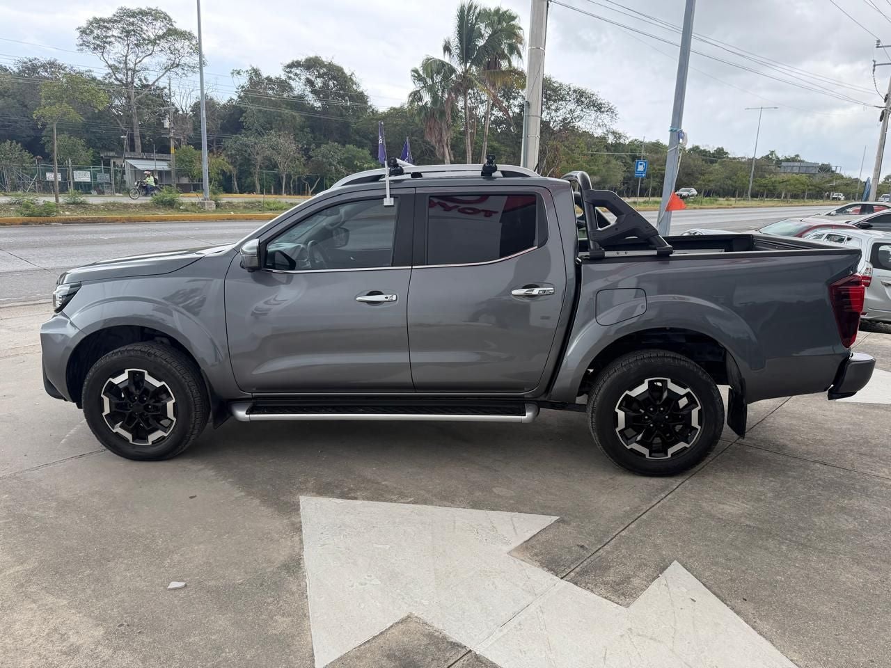 2023 Nissan Frontier 2.5 Le Platinum At