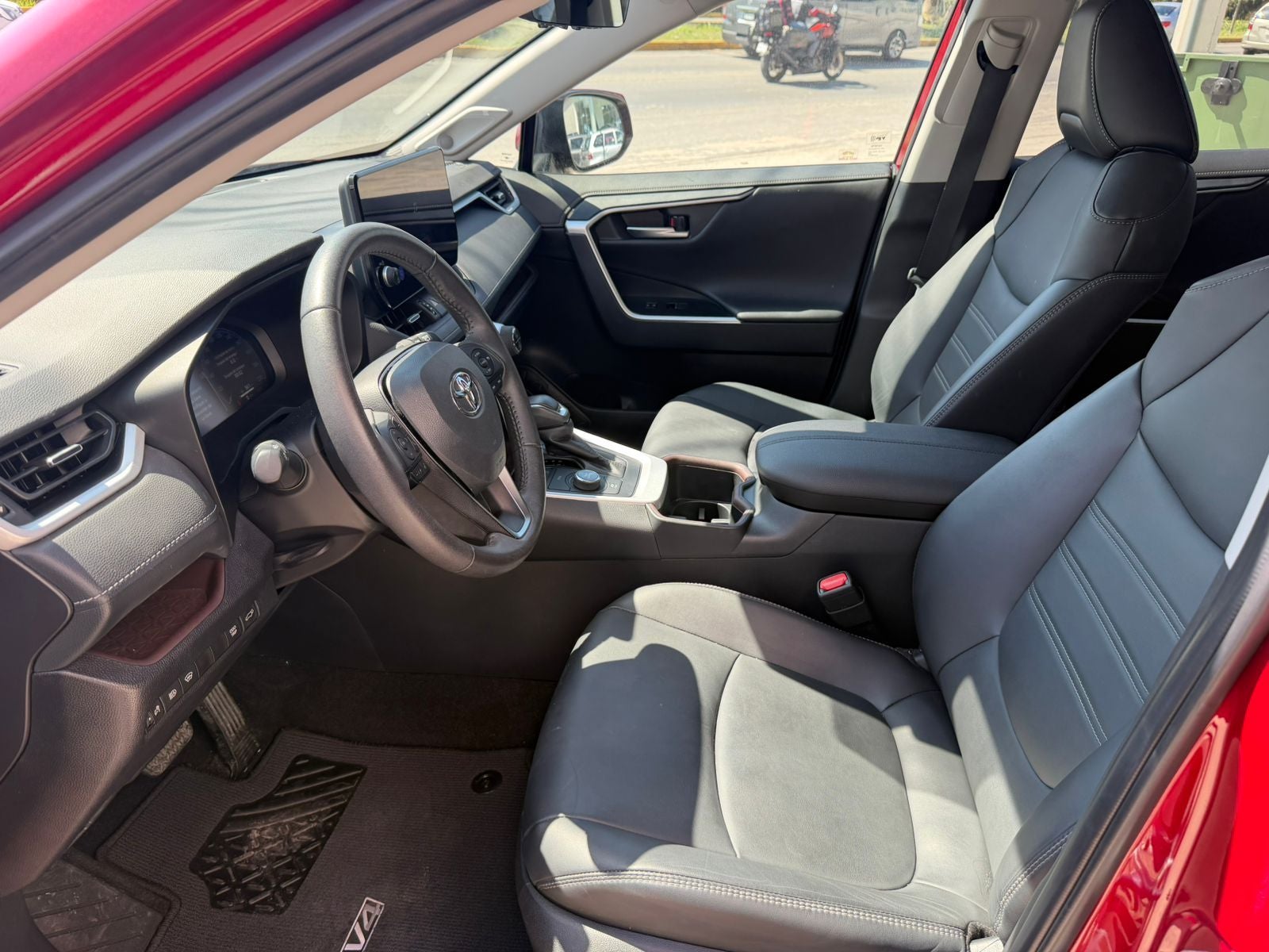 2025 Toyota RAV4 2.5 Limited At