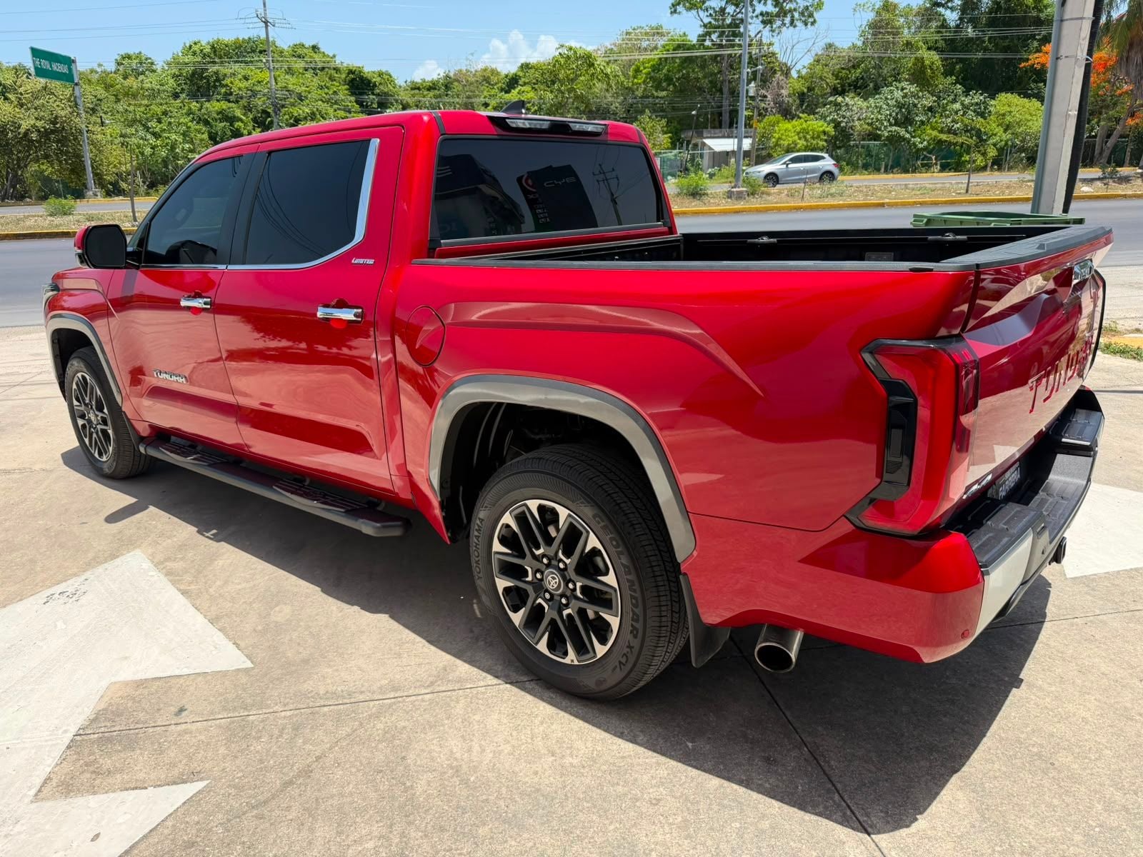 2025 Toyota Tundra 3.5 Limited Hev At