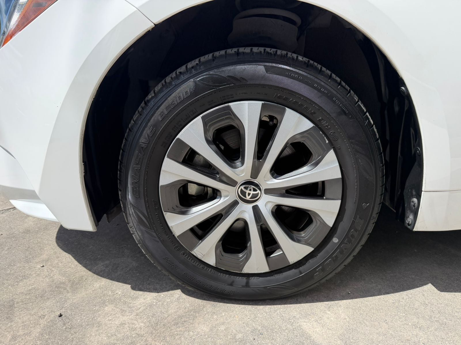 2025 Toyota Corolla 1.8 Le Hybrid At