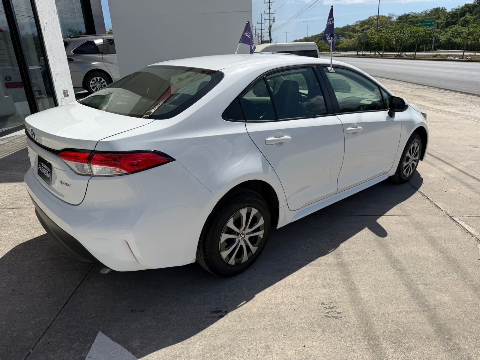 2025 Toyota Corolla 1.8 Le Hybrid At