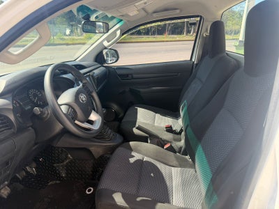 2023 Toyota Hilux 2.7 Chasis Cabina Mt