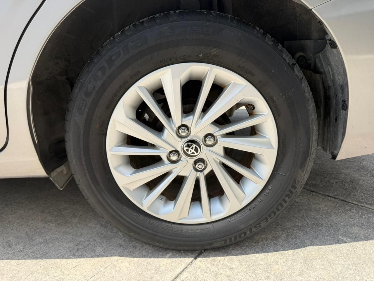 2023 Toyota Yaris 1.5 S Sedan At