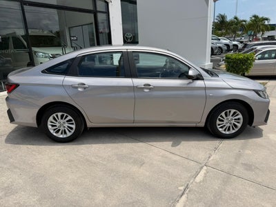 2023 Toyota Yaris 1.5 S Sedan At