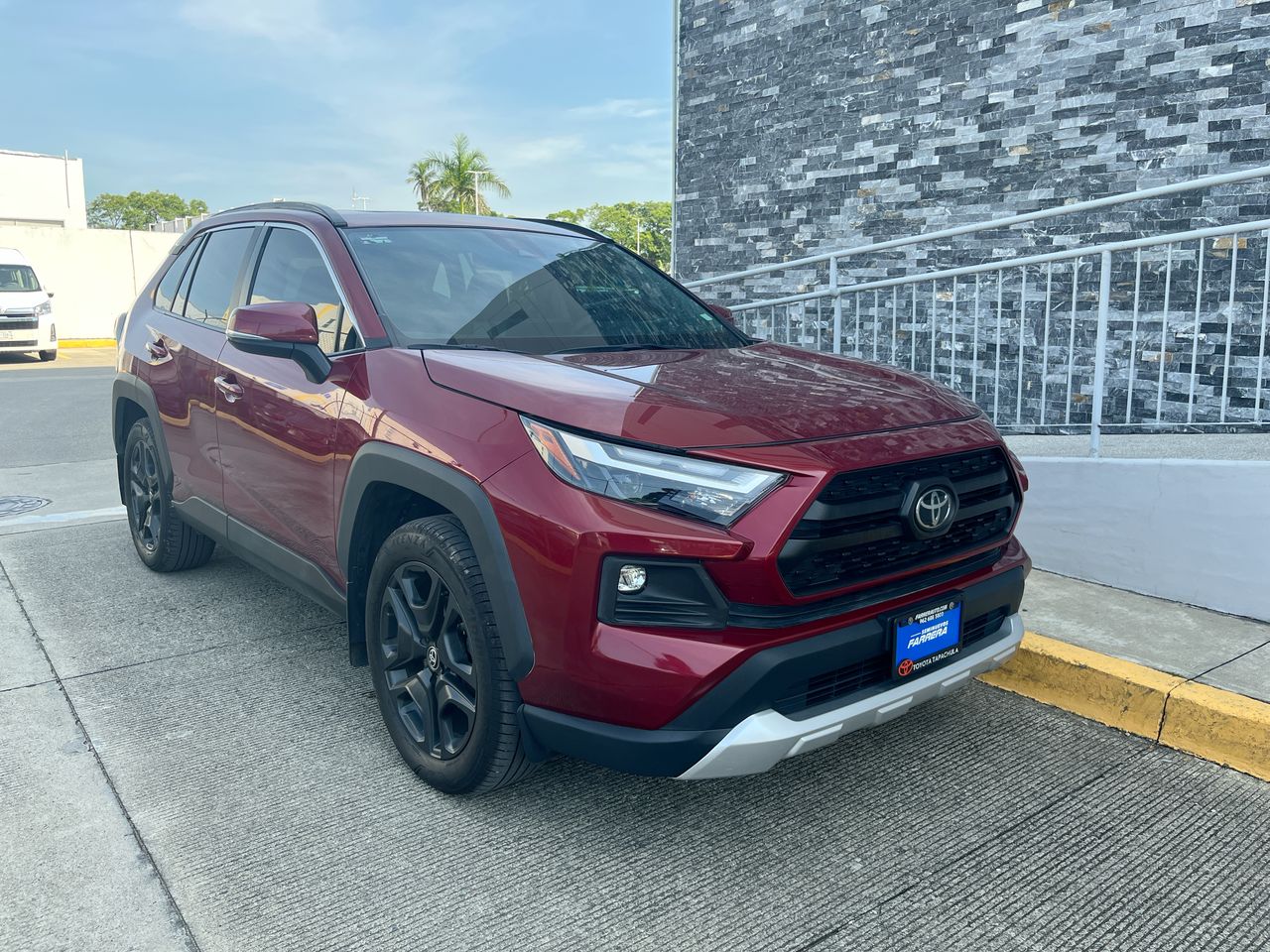 2024 Toyota RAV4 2.5 Adventure At
