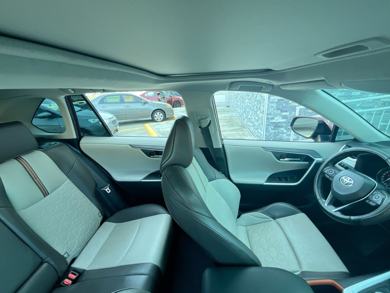 2024 Toyota RAV4 2.5 Adventure At