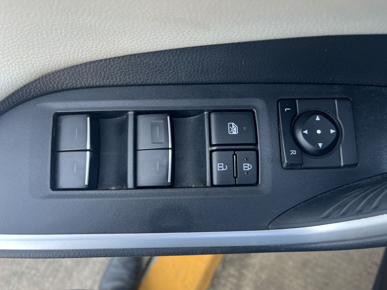 2024 Toyota RAV4 2.5 Adventure At