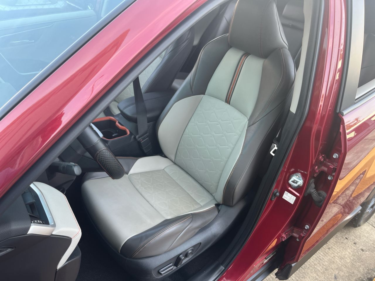 2024 Toyota RAV4 2.5 Adventure At